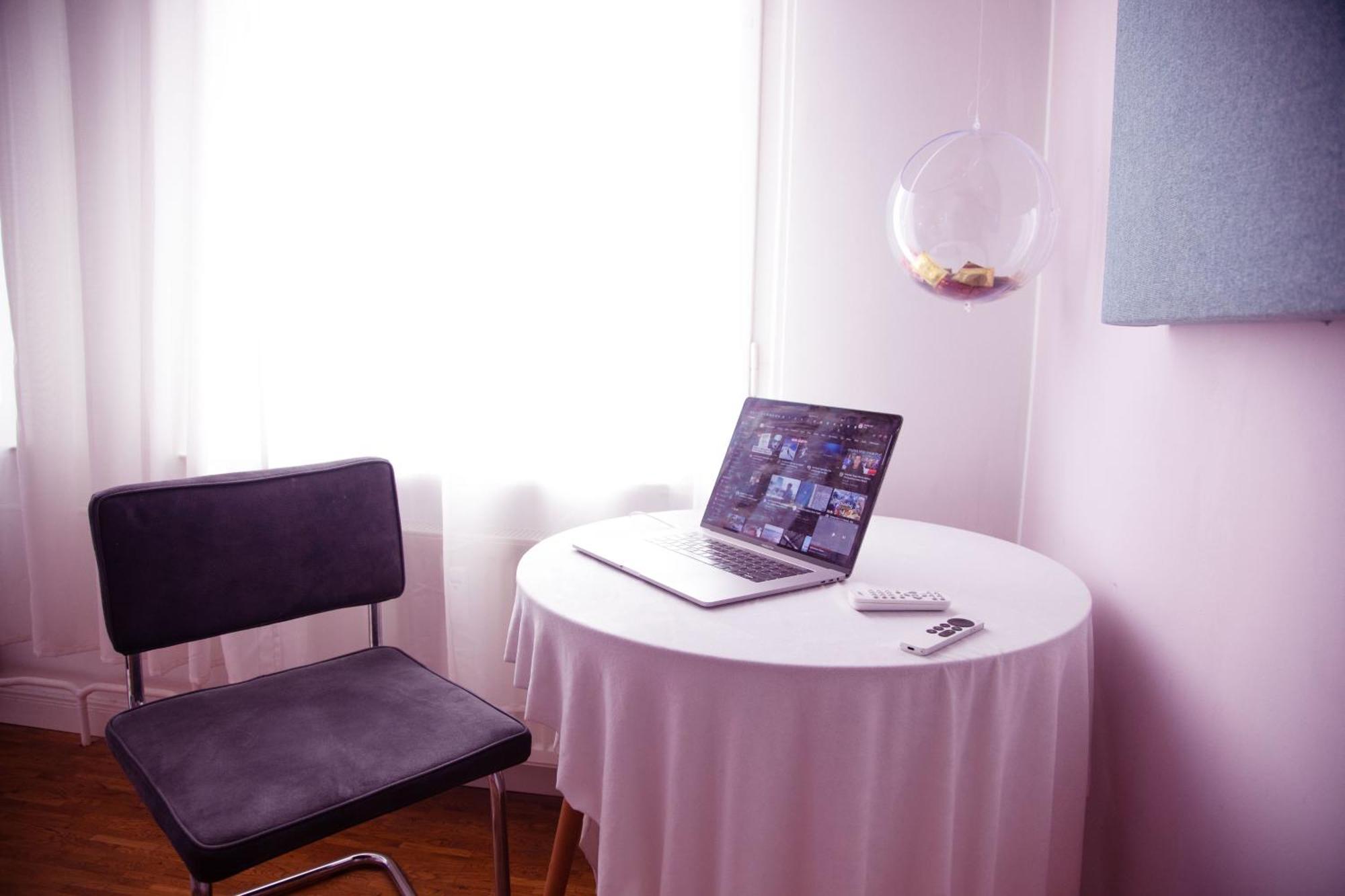 Huge Apartment With Home Cinema And Kitchen In Friedrichshain Берлин Екстериор снимка